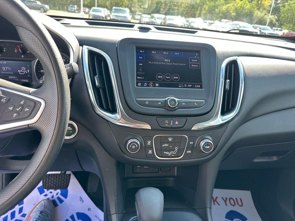 used 2022 Chevrolet Equinox car, priced at $21,988