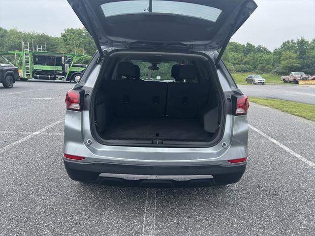 used 2023 Chevrolet Equinox car, priced at $24,888