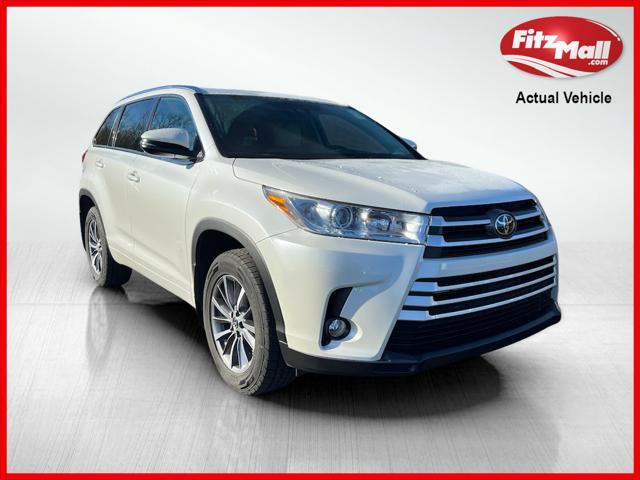 used 2018 Toyota Highlander car, priced at $26,988