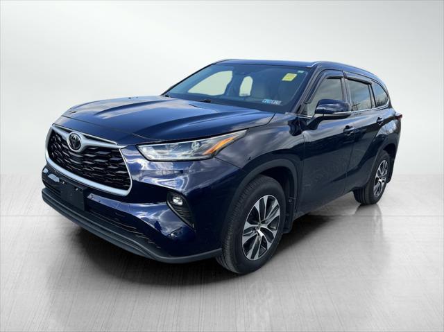 used 2021 Toyota Highlander car, priced at $34,488