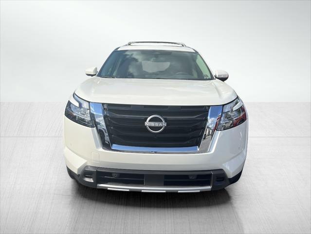 new 2024 Nissan Pathfinder car, priced at $44,837