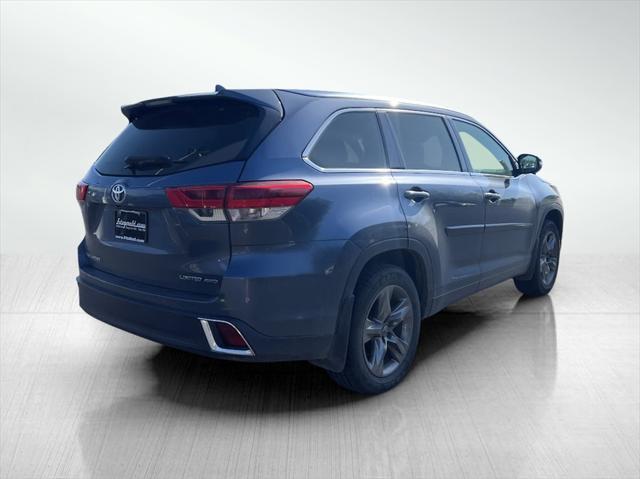 used 2019 Toyota Highlander car, priced at $29,888
