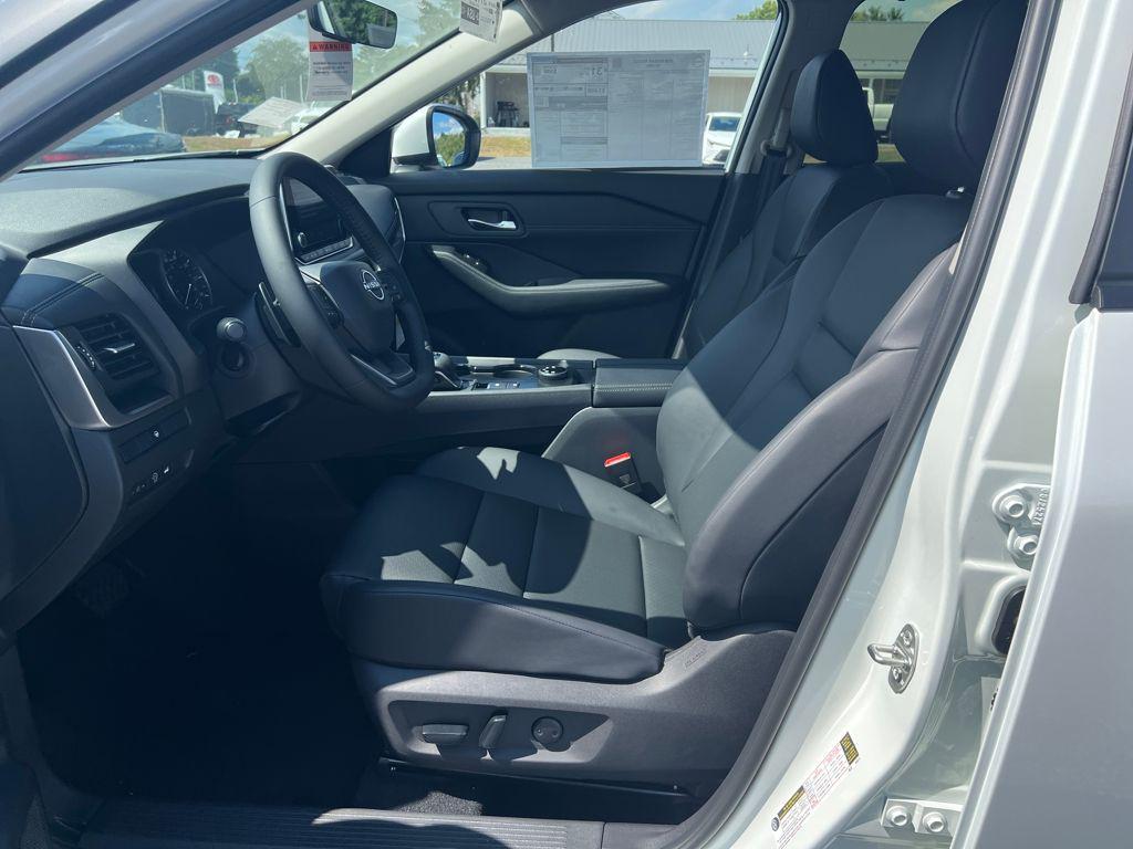 new 2026 Nissan Rogue car, priced at $33,388