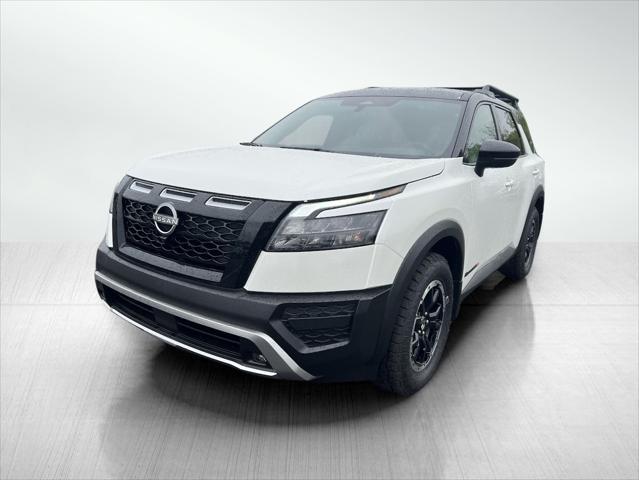 new 2024 Nissan Pathfinder car, priced at $46,035