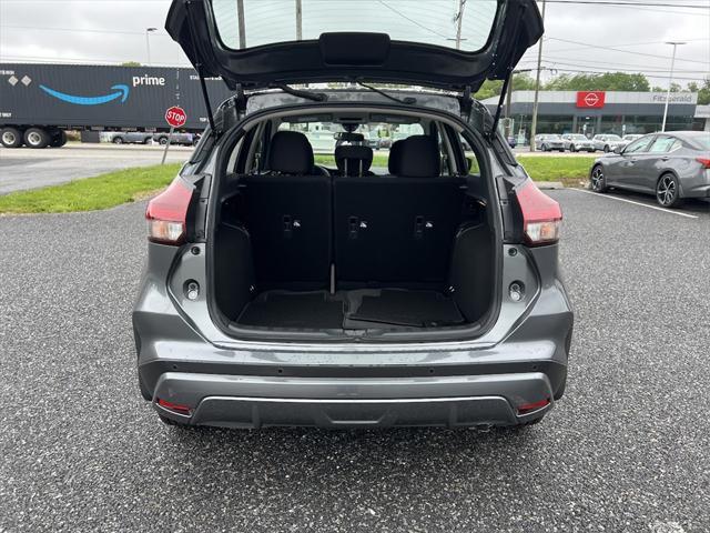 new 2025 Nissan Kicks car, priced at $23,071