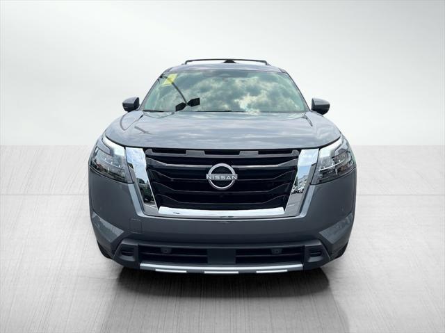 new 2025 Nissan Pathfinder car, priced at $46,697