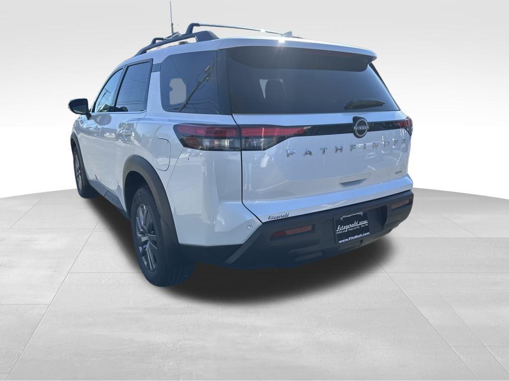 new 2025 Nissan Pathfinder car, priced at $36,769