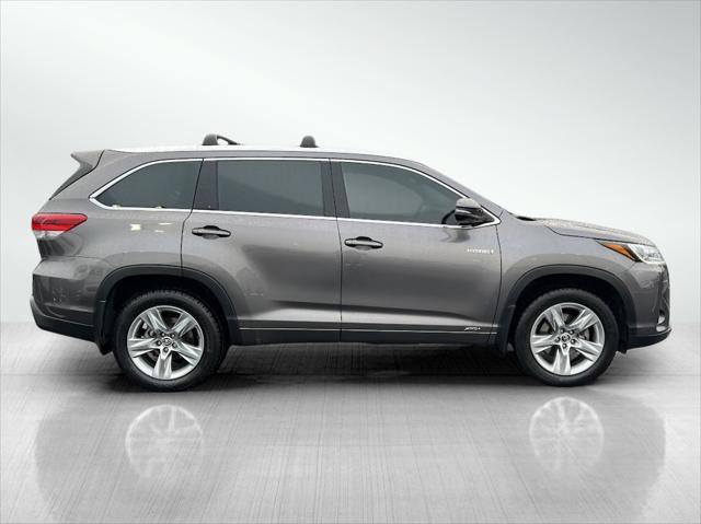 used 2019 Toyota Highlander Hybrid car, priced at $33,488