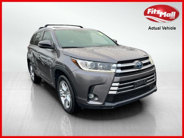 used 2019 Toyota Highlander Hybrid car, priced at $33,488