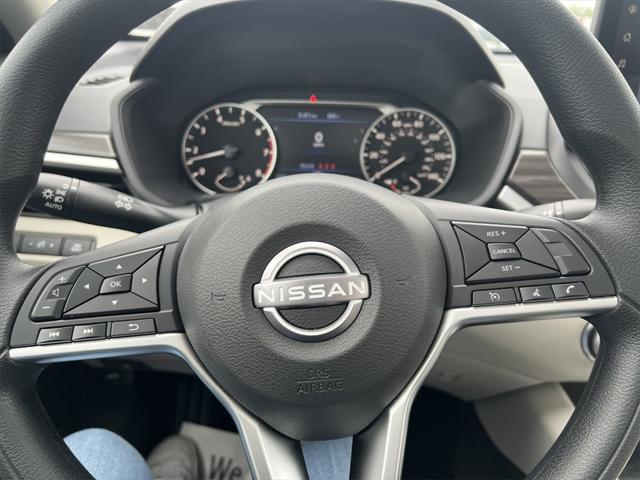 new 2025 Nissan Altima car, priced at $29,360