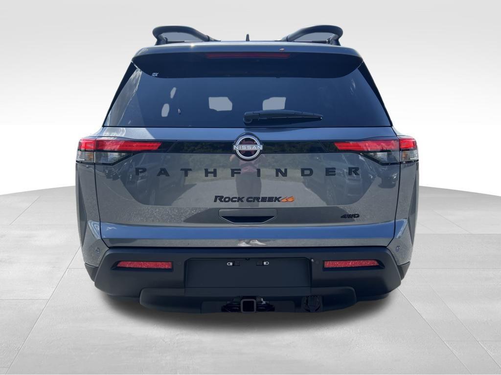 new 2025 Nissan Pathfinder car, priced at $38,968