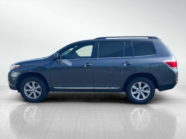 used 2013 Toyota Highlander car, priced at $9,988