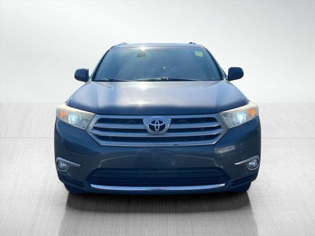 used 2013 Toyota Highlander car, priced at $9,988