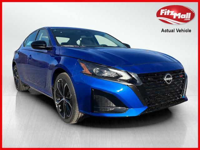 new 2025 Nissan Altima car, priced at $34,111