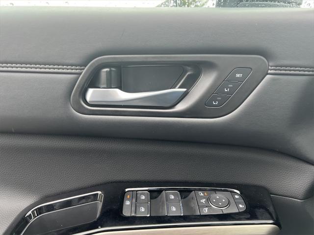 new 2025 Nissan Pathfinder car, priced at $50,750