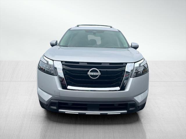 new 2025 Nissan Pathfinder car, priced at $46,697
