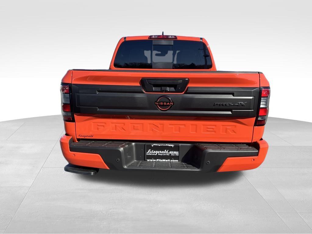 new 2025 Nissan Frontier car, priced at $40,792