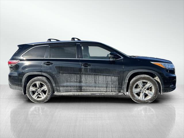 used 2016 Toyota Highlander car, priced at $20,488