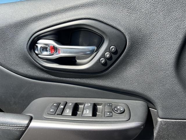 used 2022 Jeep Cherokee car, priced at $27,988