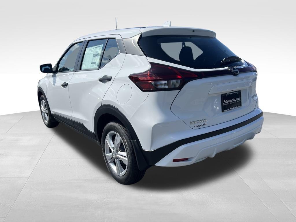 new 2025 Nissan Kicks car, priced at $23,240
