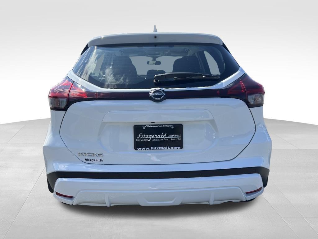 new 2025 Nissan Kicks car, priced at $23,240