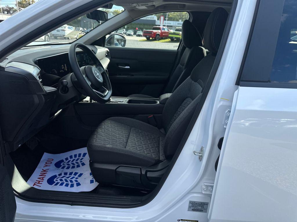 new 2026 Nissan Kicks car, priced at $26,731