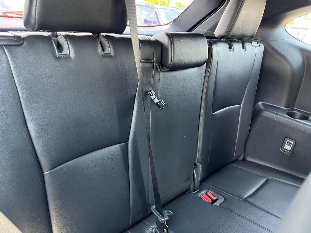 used 2021 Toyota Highlander car, priced at $28,888