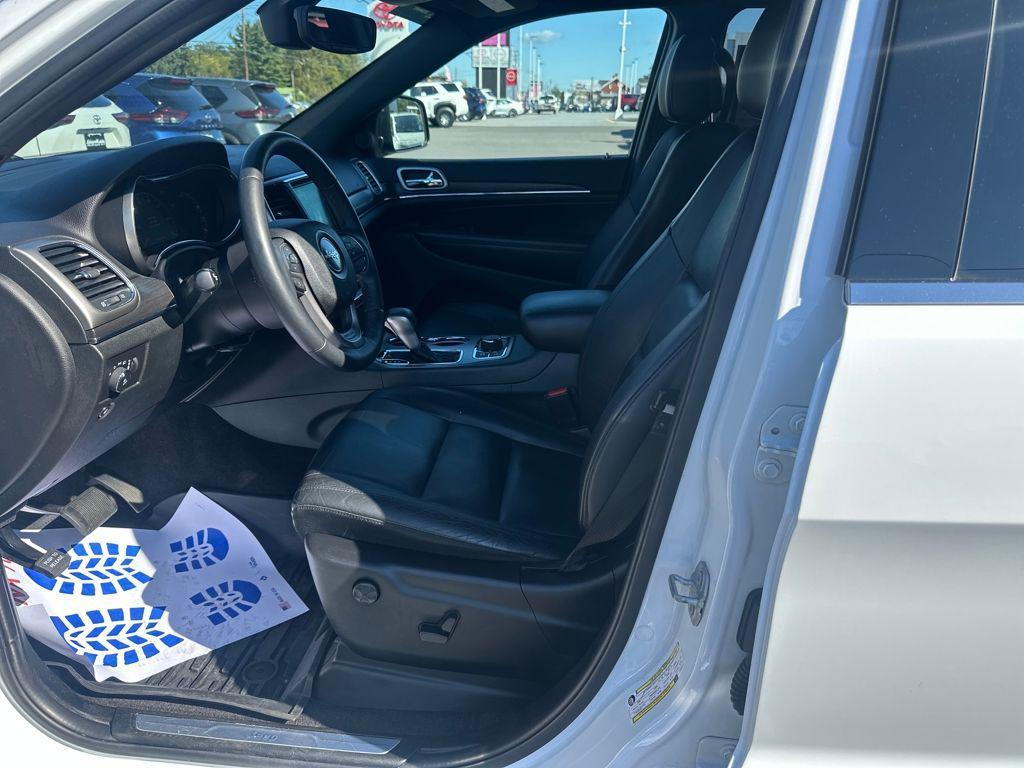 used 2018 Jeep Grand Cherokee car, priced at $15,688