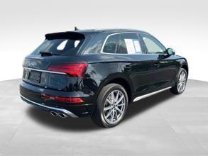 used 2024 Audi SQ5 car, priced at $47,988