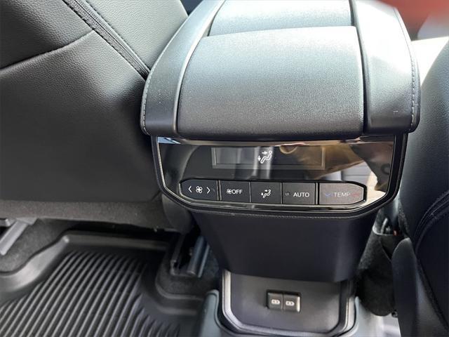 used 2024 Toyota Highlander car, priced at $44,488