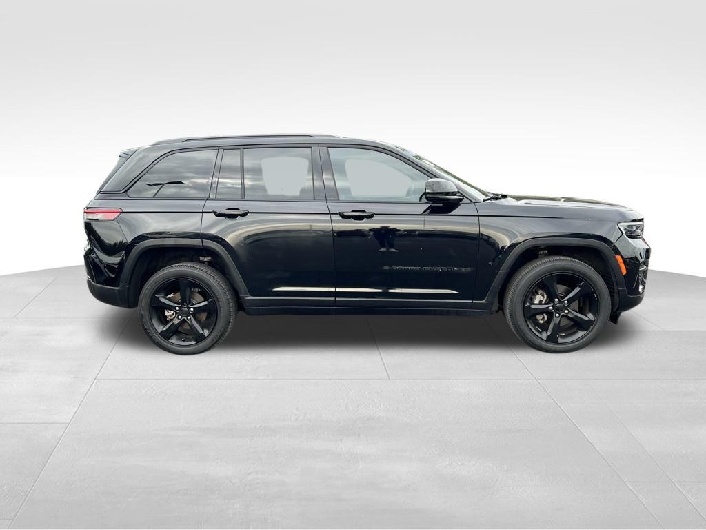 used 2023 Jeep Grand Cherokee car, priced at $33,988