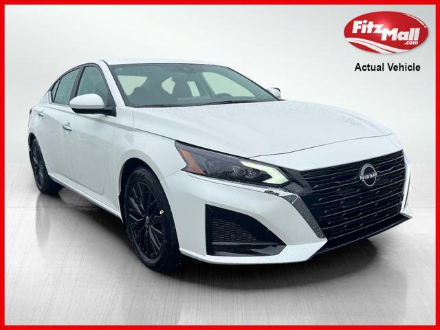 new 2025 Nissan Altima car, priced at $30,925