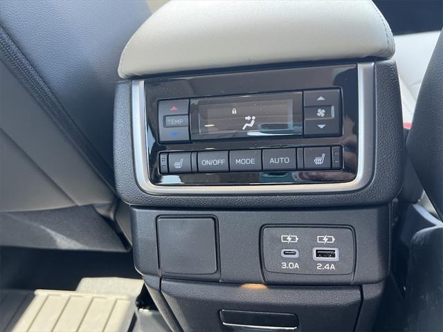 used 2025 Subaru Ascent car, priced at $45,888