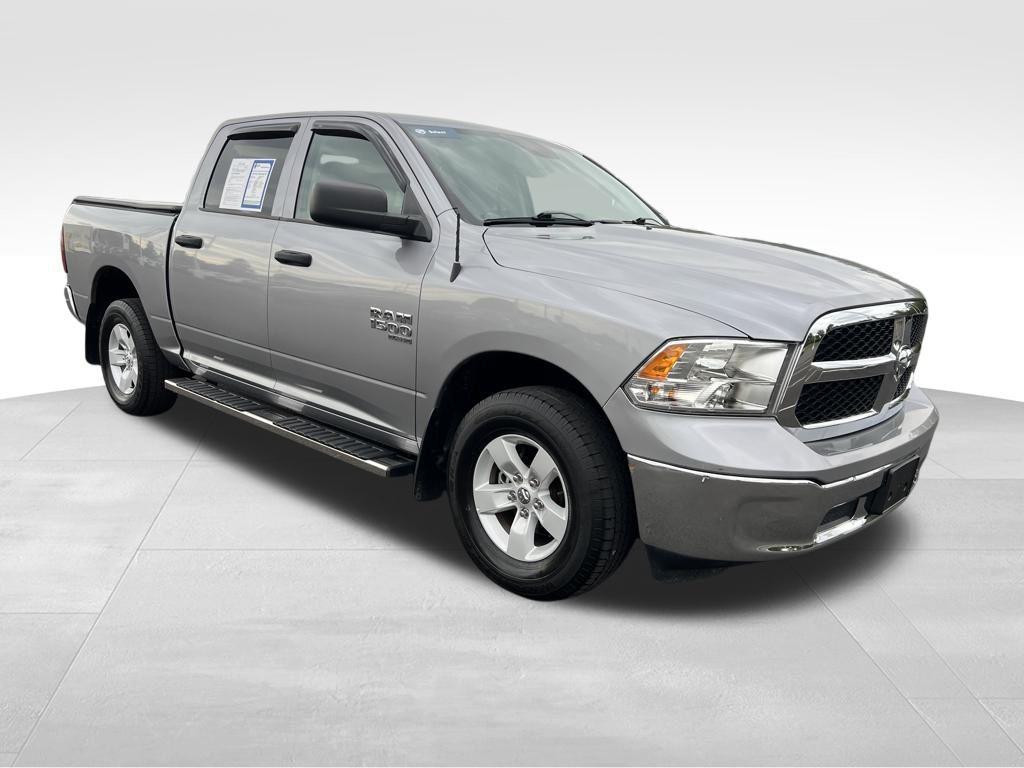 used 2022 Ram 1500 Classic car, priced at $28,288