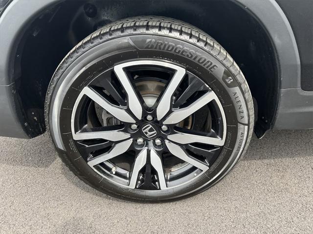 used 2020 Honda Pilot car, priced at $29,988