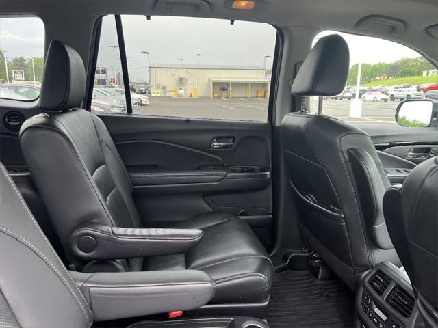 used 2020 Honda Pilot car, priced at $29,988