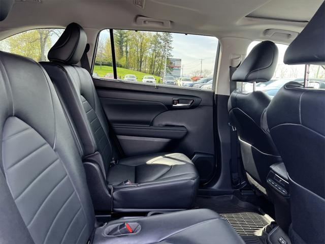 used 2023 Toyota Highlander car, priced at $37,988