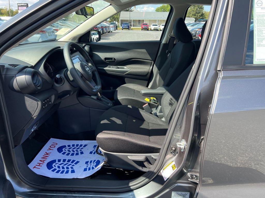 new 2025 Nissan Kicks car, priced at $23,240