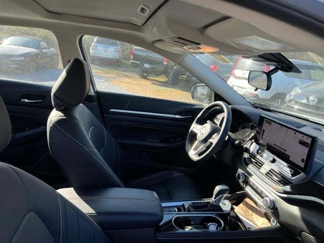 used 2023 Nissan Altima car, priced at $22,488