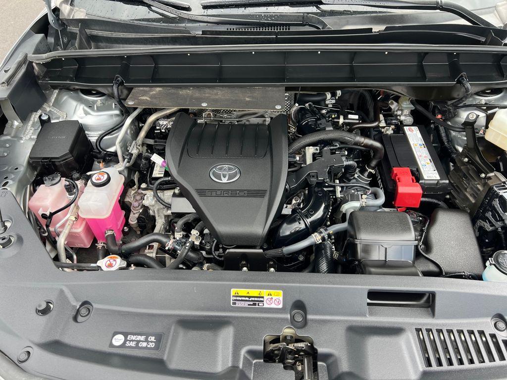 used 2023 Toyota Highlander car, priced at $29,488