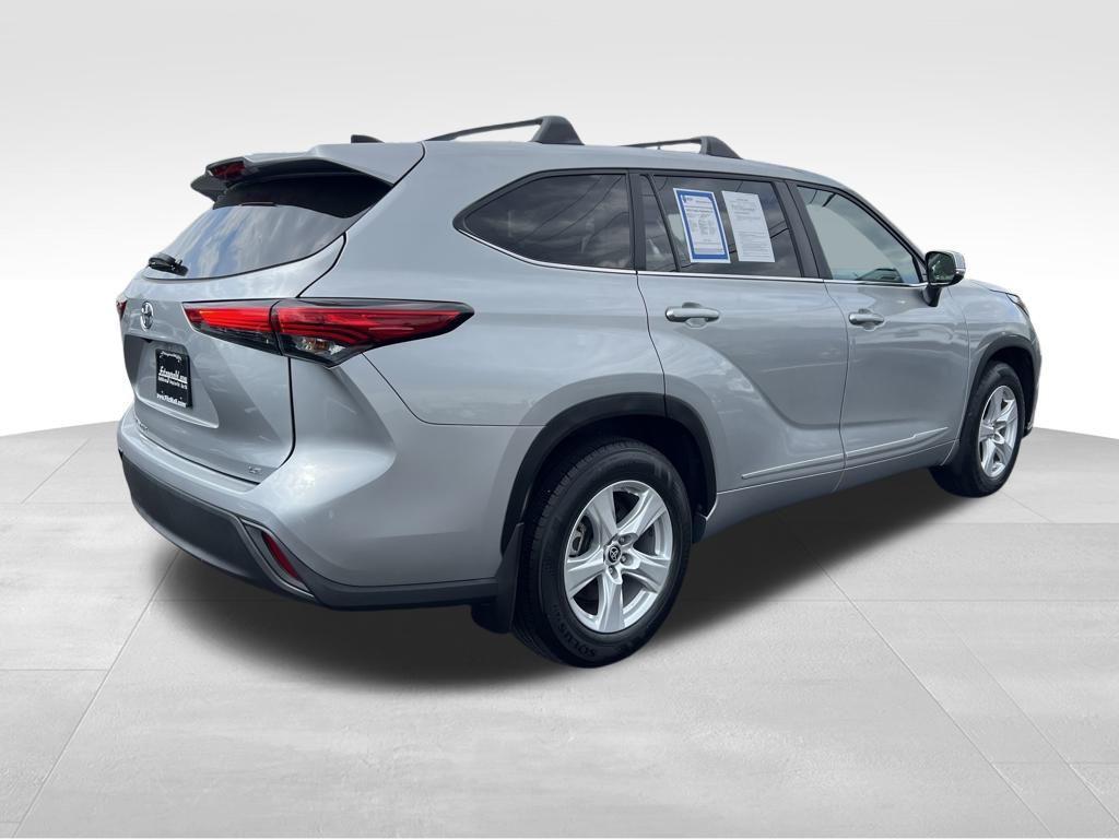 used 2023 Toyota Highlander car, priced at $29,488