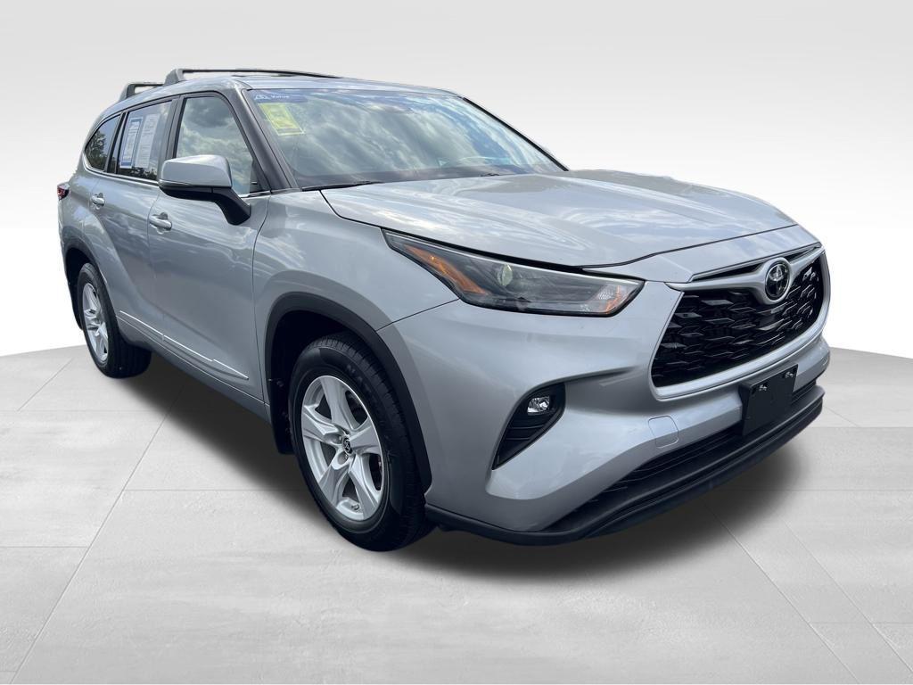 used 2023 Toyota Highlander car, priced at $29,888