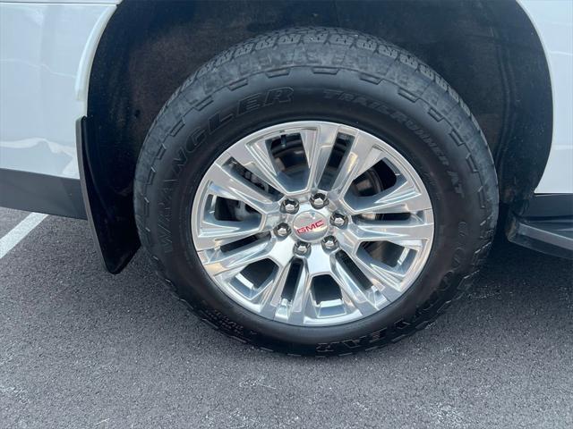 used 2022 GMC Yukon XL car, priced at $57,488