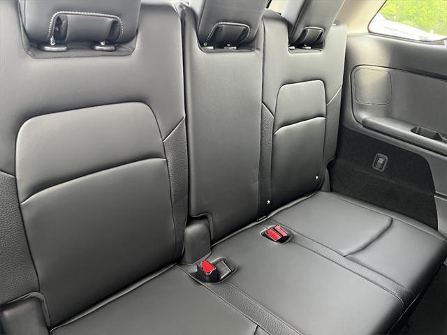 new 2025 Nissan Pathfinder car, priced at $44,287
