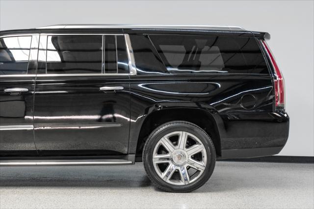 used 2015 Cadillac Escalade ESV car, priced at $11,990