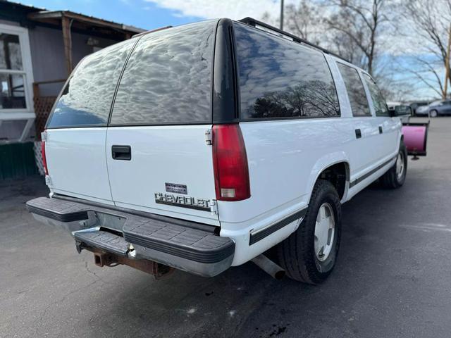 used 1998 Chevrolet Suburban car, priced at $4,950