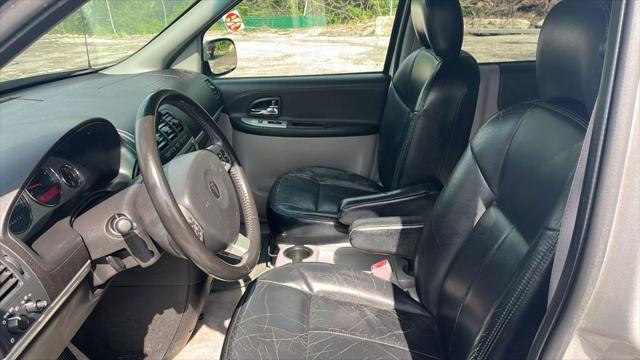 used 2005 Pontiac Montana SV6 car, priced at $2,950