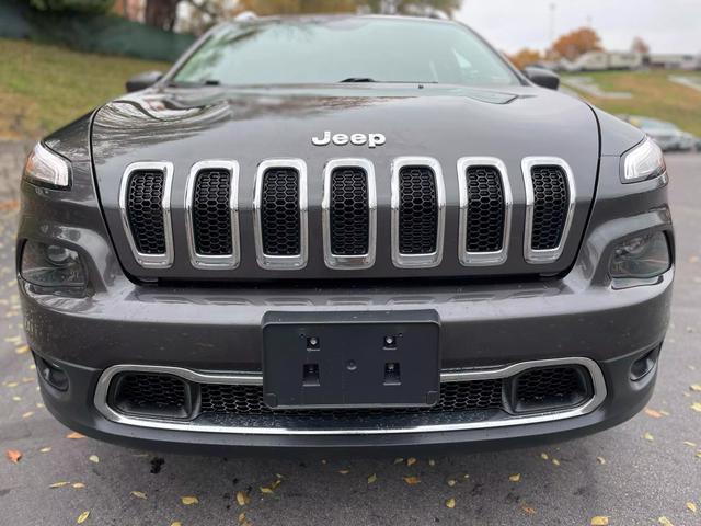 used 2015 Jeep Cherokee car, priced at $15,995