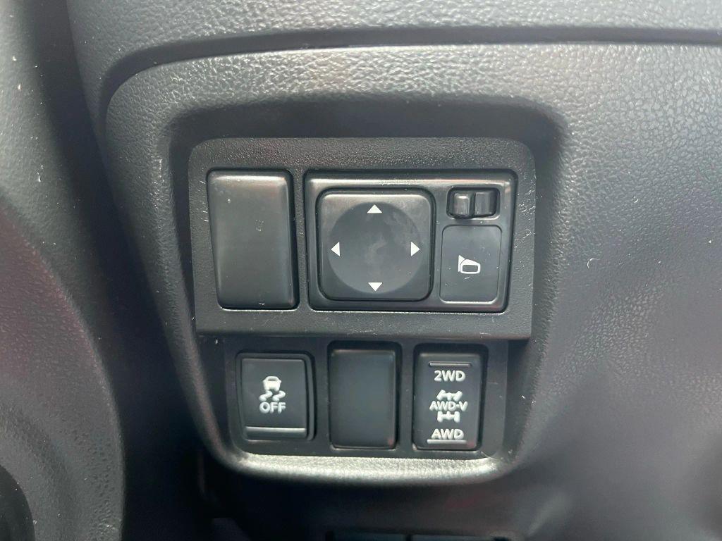 used 2014 Nissan Juke car, priced at $3,950