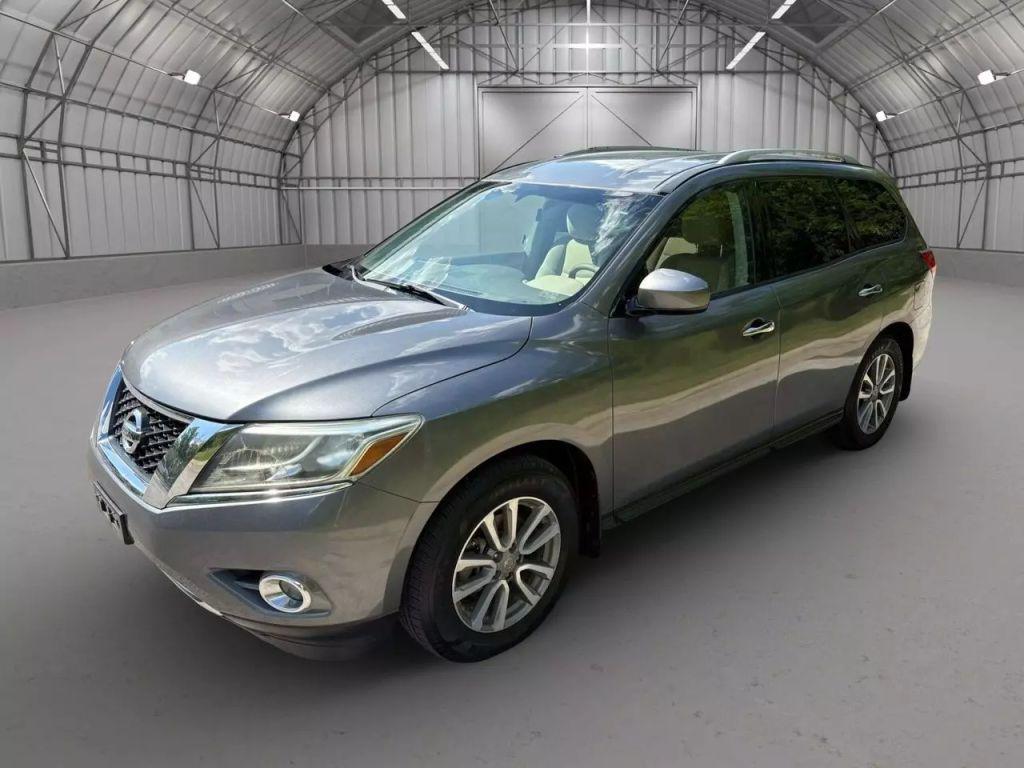 used 2015 Nissan Pathfinder car, priced at $3,950